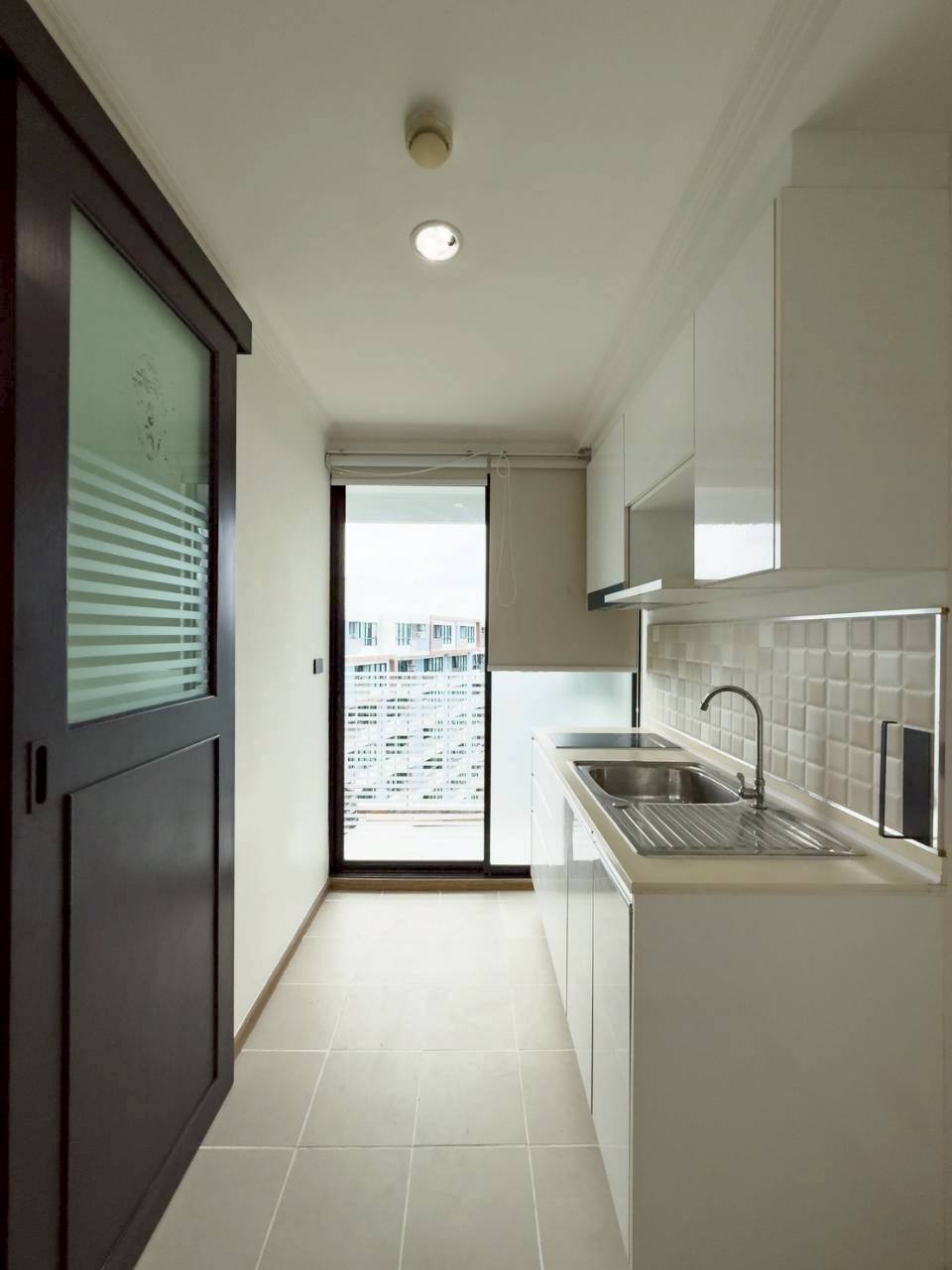 Centrio Condominium WR-04100 10