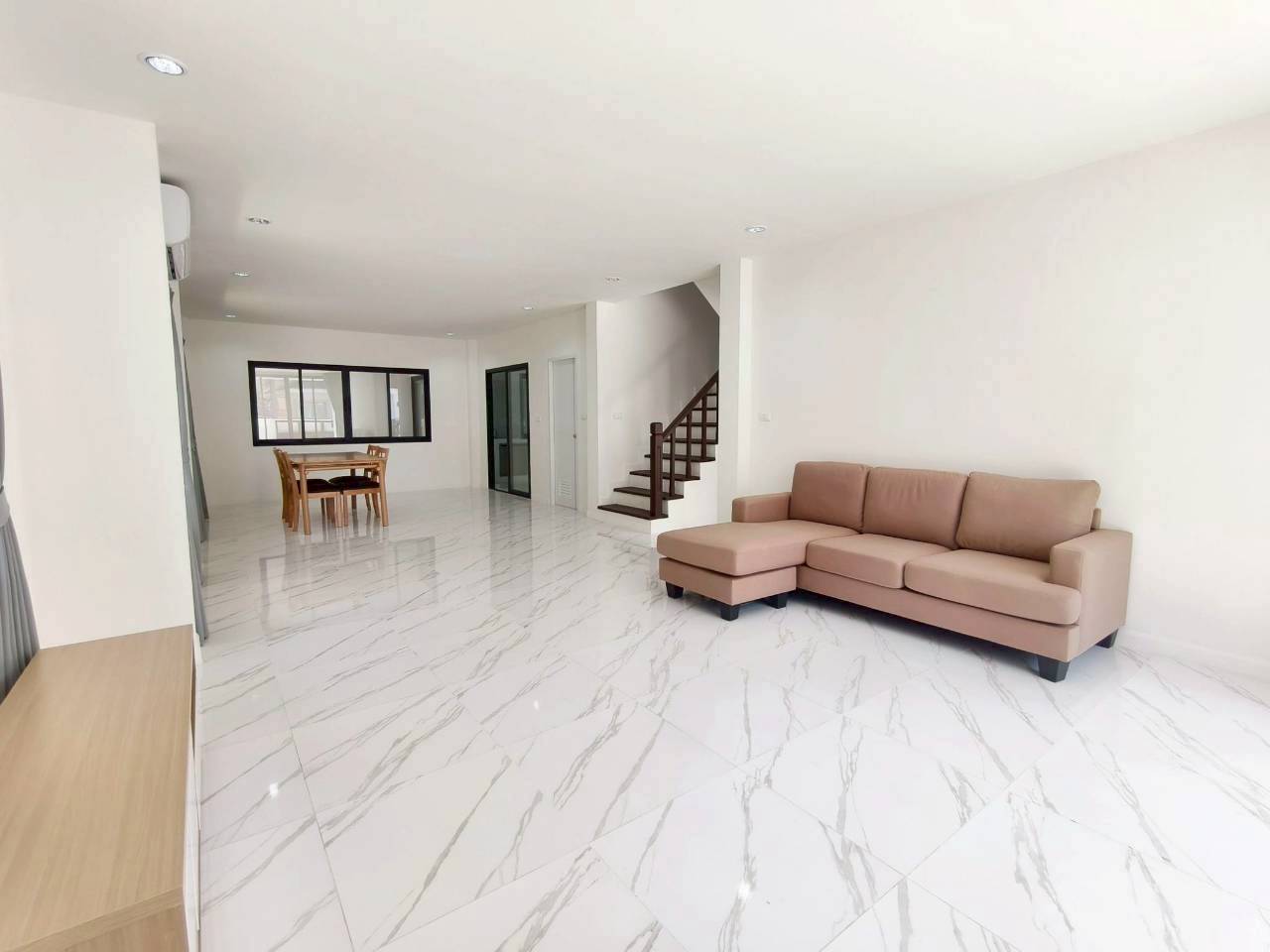 หมู่บ้านพนาสนธิ์เทพอนุสรณ์ WR-04102 2