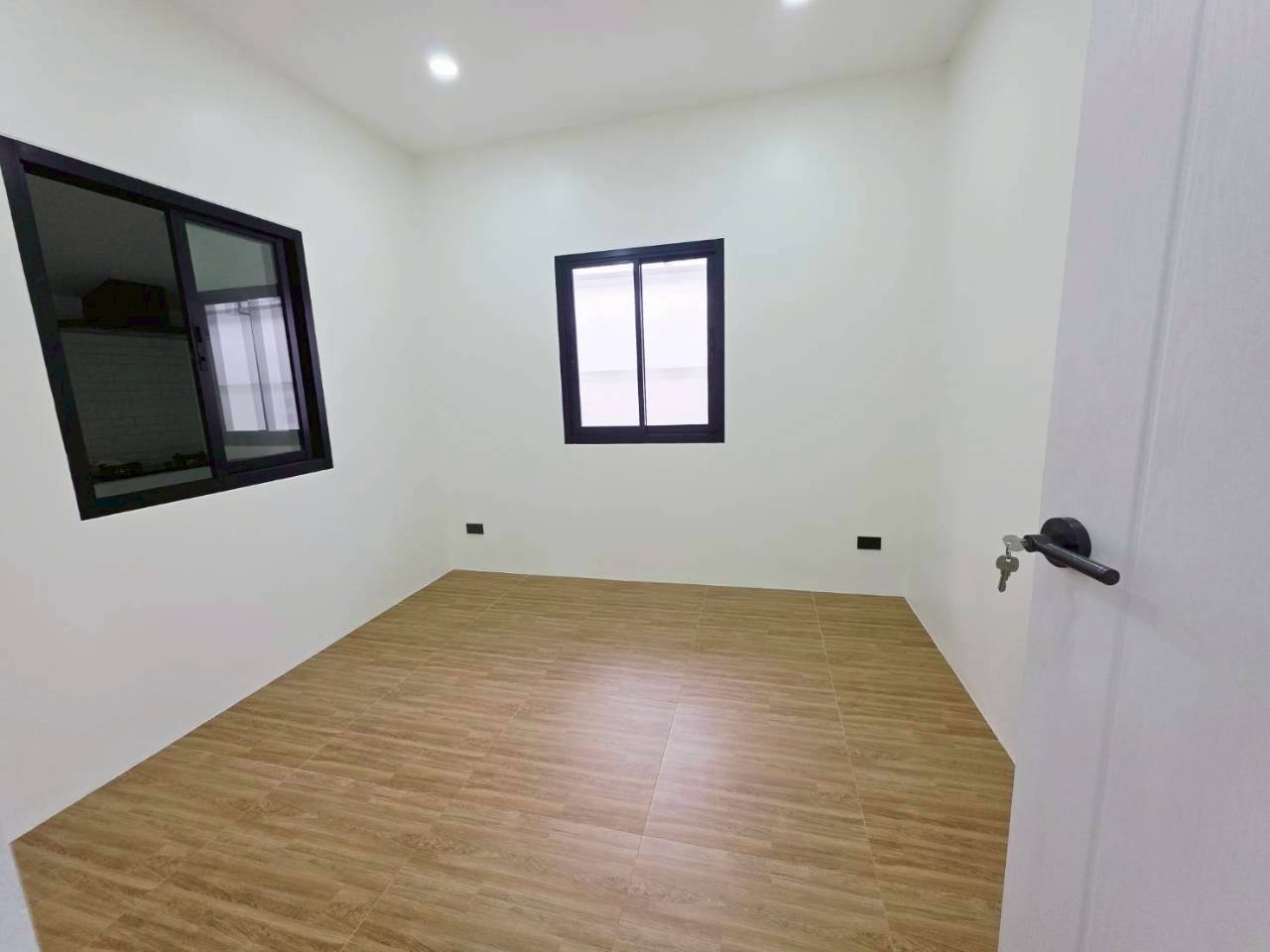 หมู่บ้านศุภมาศ WR-04103 7