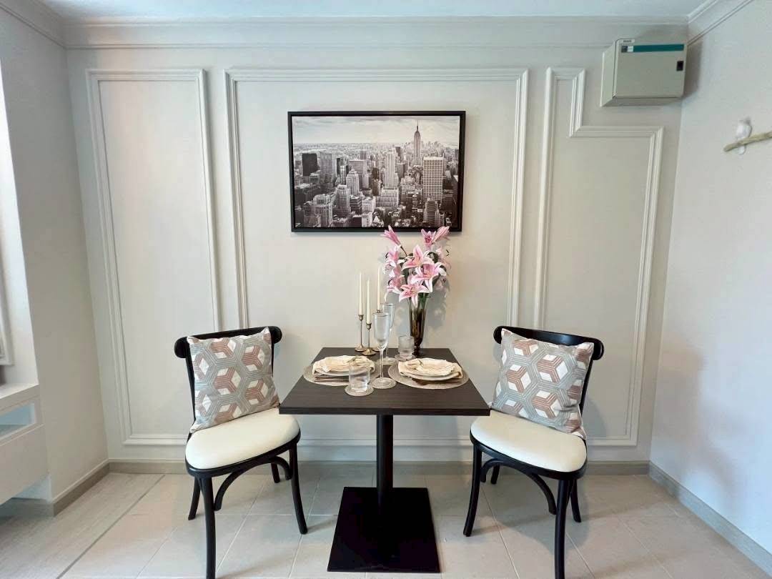 Centrio Condominium WR-04106 5