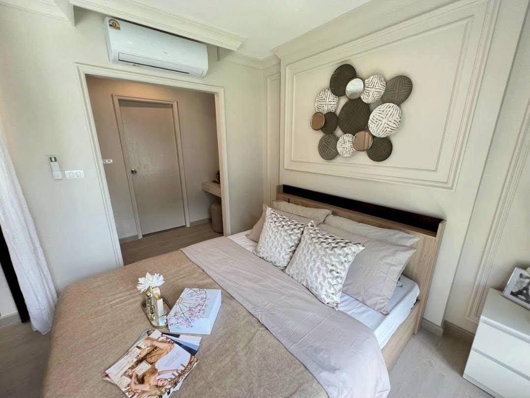 Centrio Condominium WR-04106 6