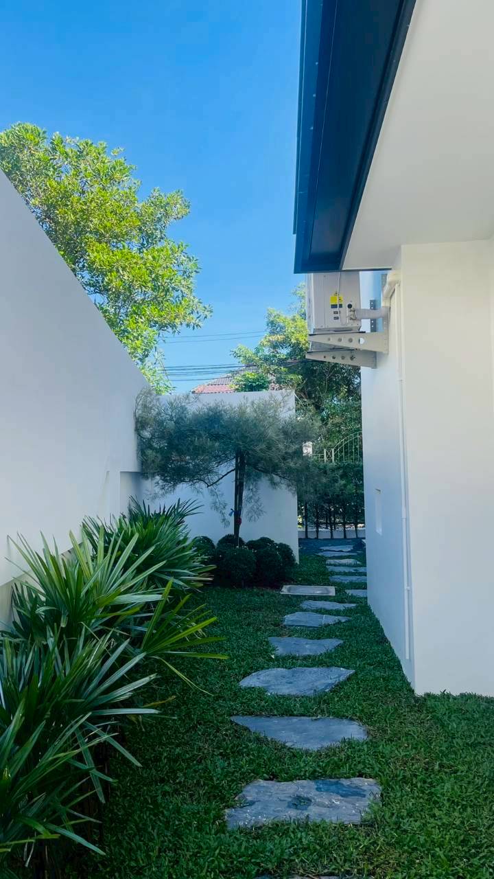 Land and House สีวลี WR-03332 12