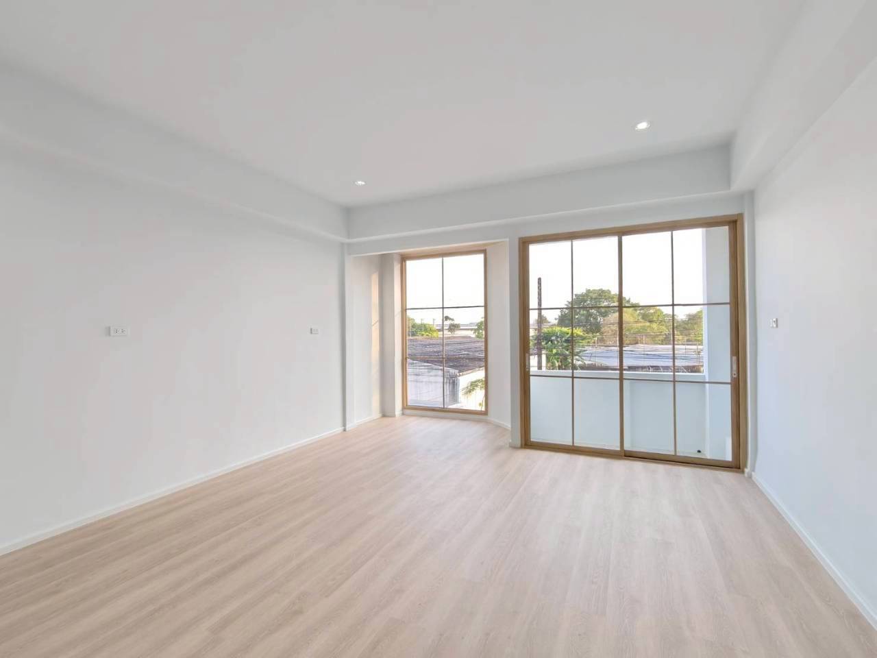 ทาวน์เฮาส์ 2 ชั้น โซนเมือง WR-04107 4