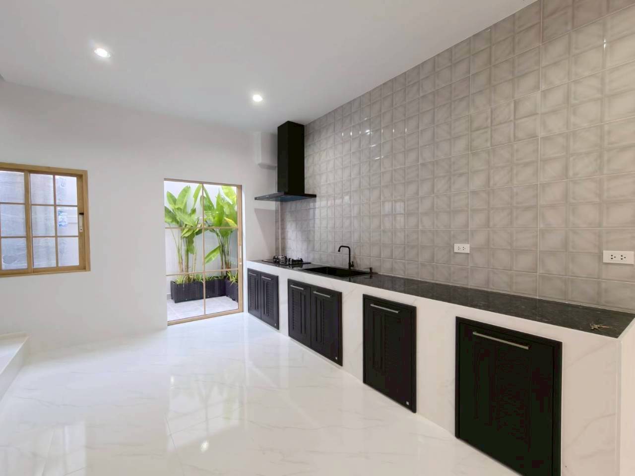 ทาวน์เฮาส์ 2 ชั้น โซนเมือง WR-04107 7