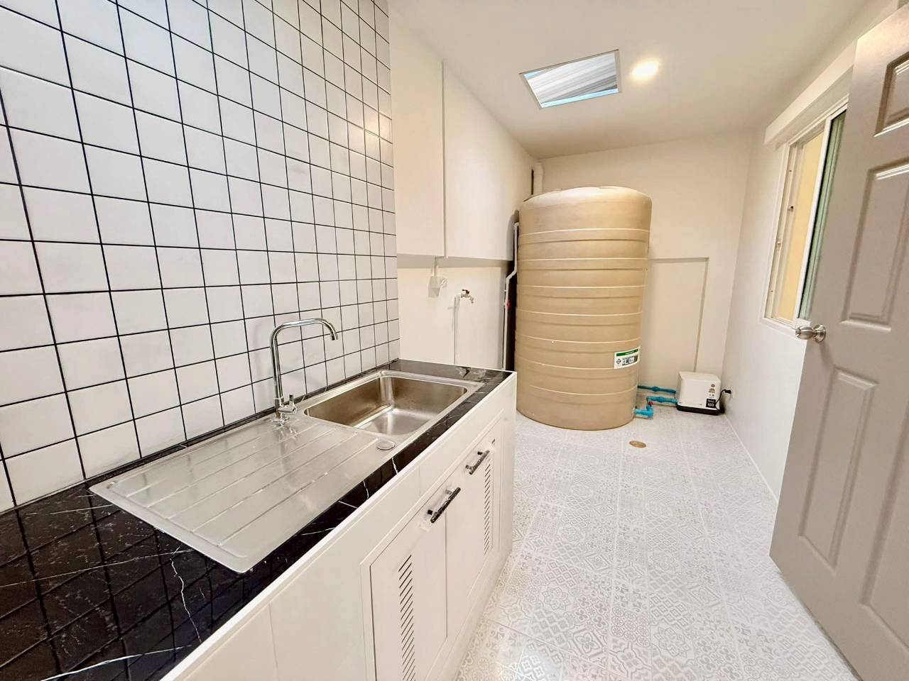 หมู่บ้านสุชารี ป่าคลอก WR-04110 6