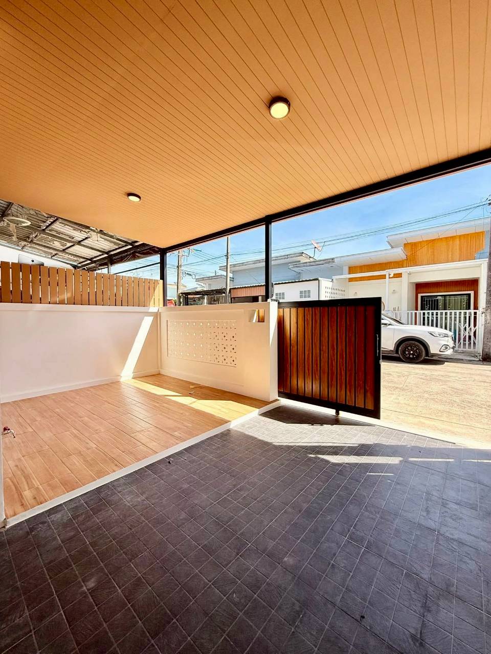 หมู่บ้านสุชารี ป่าคลอก WR-04110 9