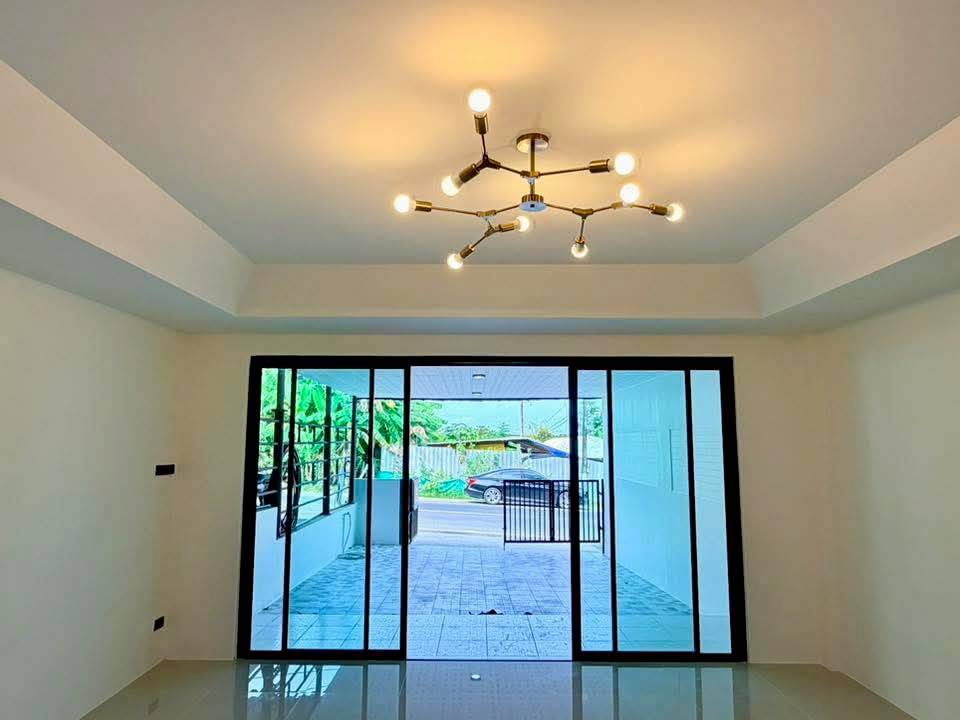 ทาวน์โฮม 2 ชั้น กู้กู WR-04111 2