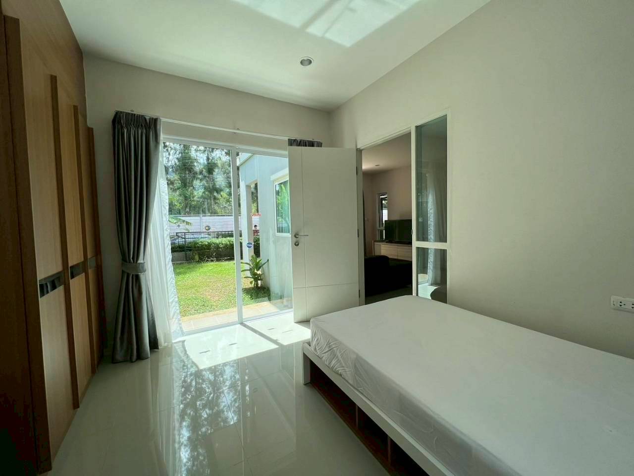 หมู่บ้านสราญสิริ เกาะแก้ว WR-04113 6