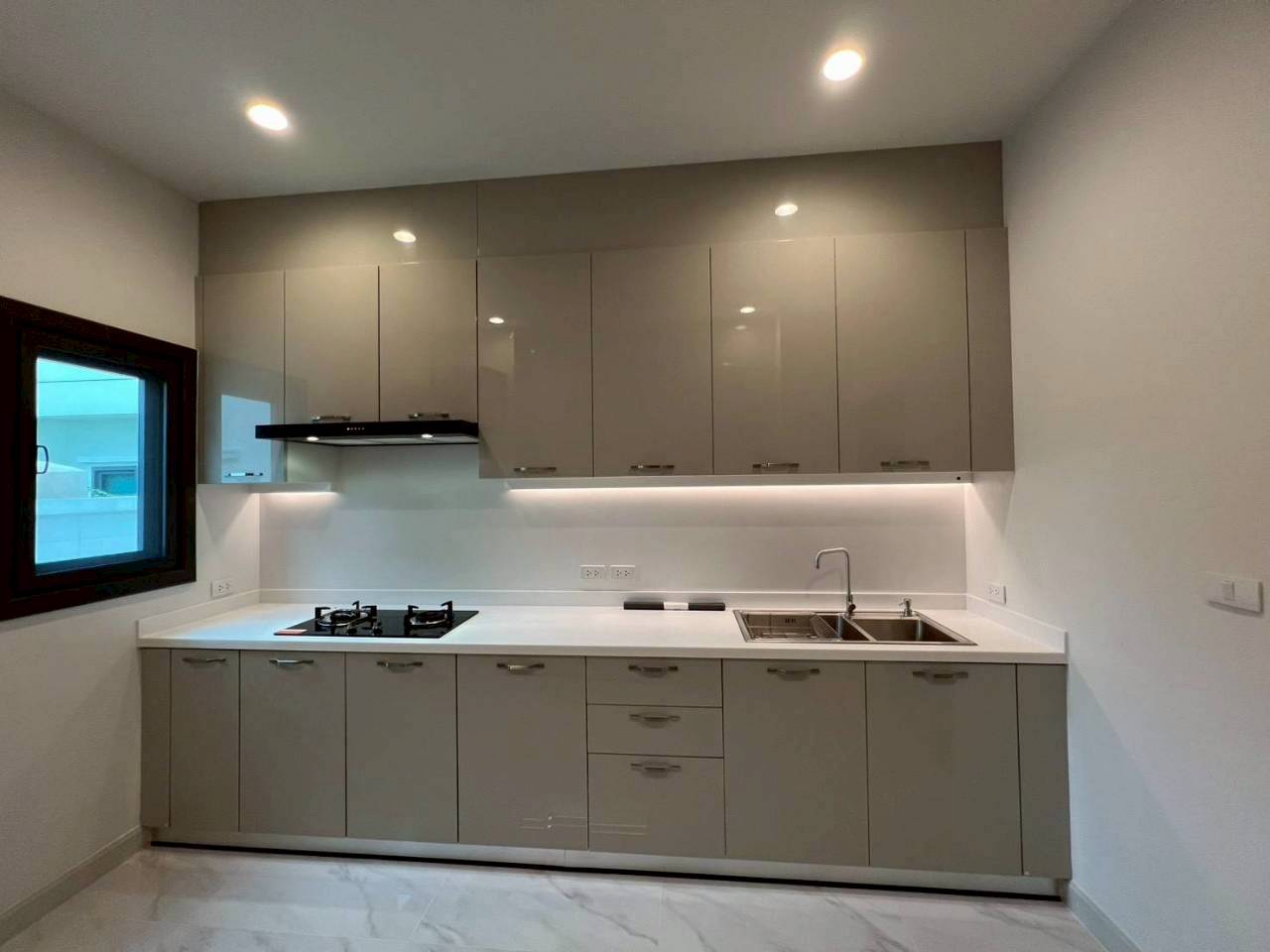 หมู่บ้านศุภาลัยเลควิว เกาะแก้ว WR-04114 9