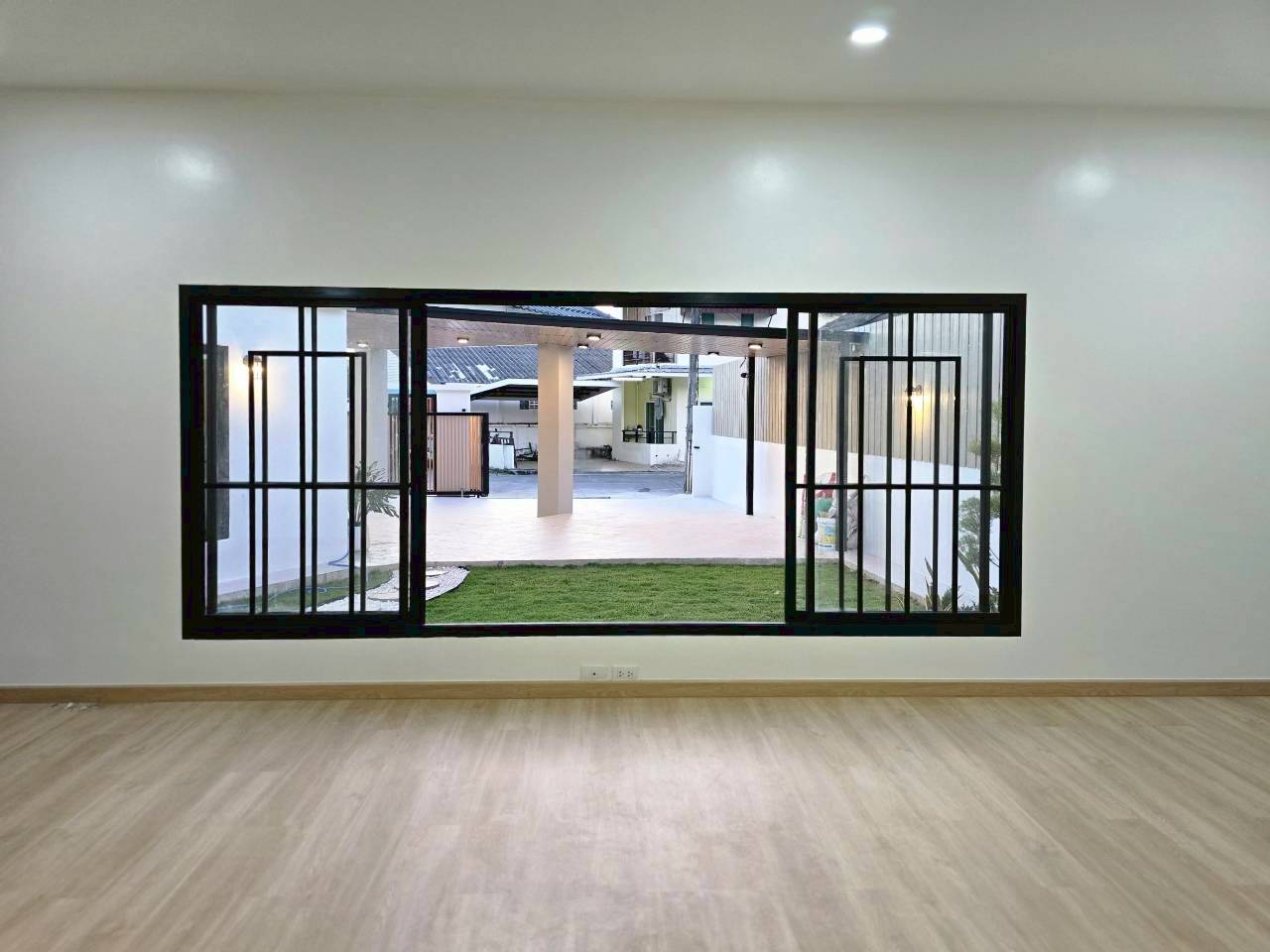 หมู่บ้านศรีสุชาติ 3 WR-04116 2