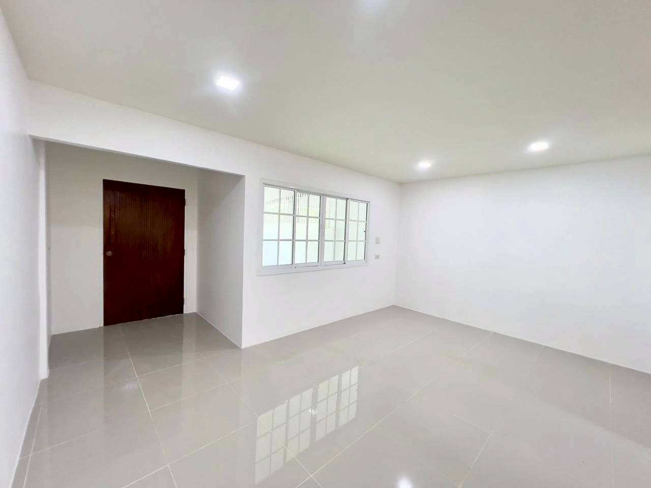 หมู่บ้านคันทรีโฮม @ ฉลอง WR-04124 4