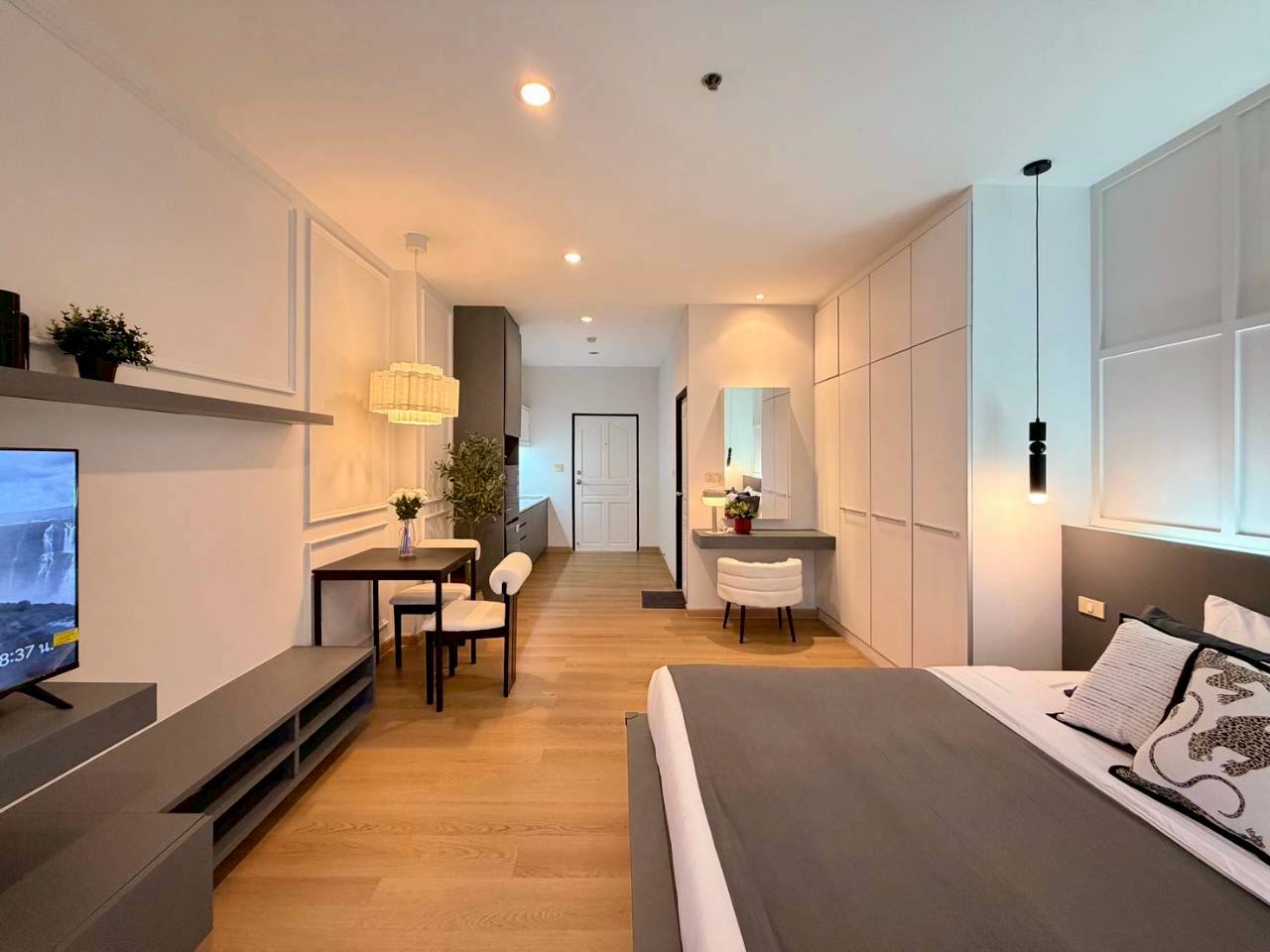 Phanason The Green Place Condominium WR-04125 6