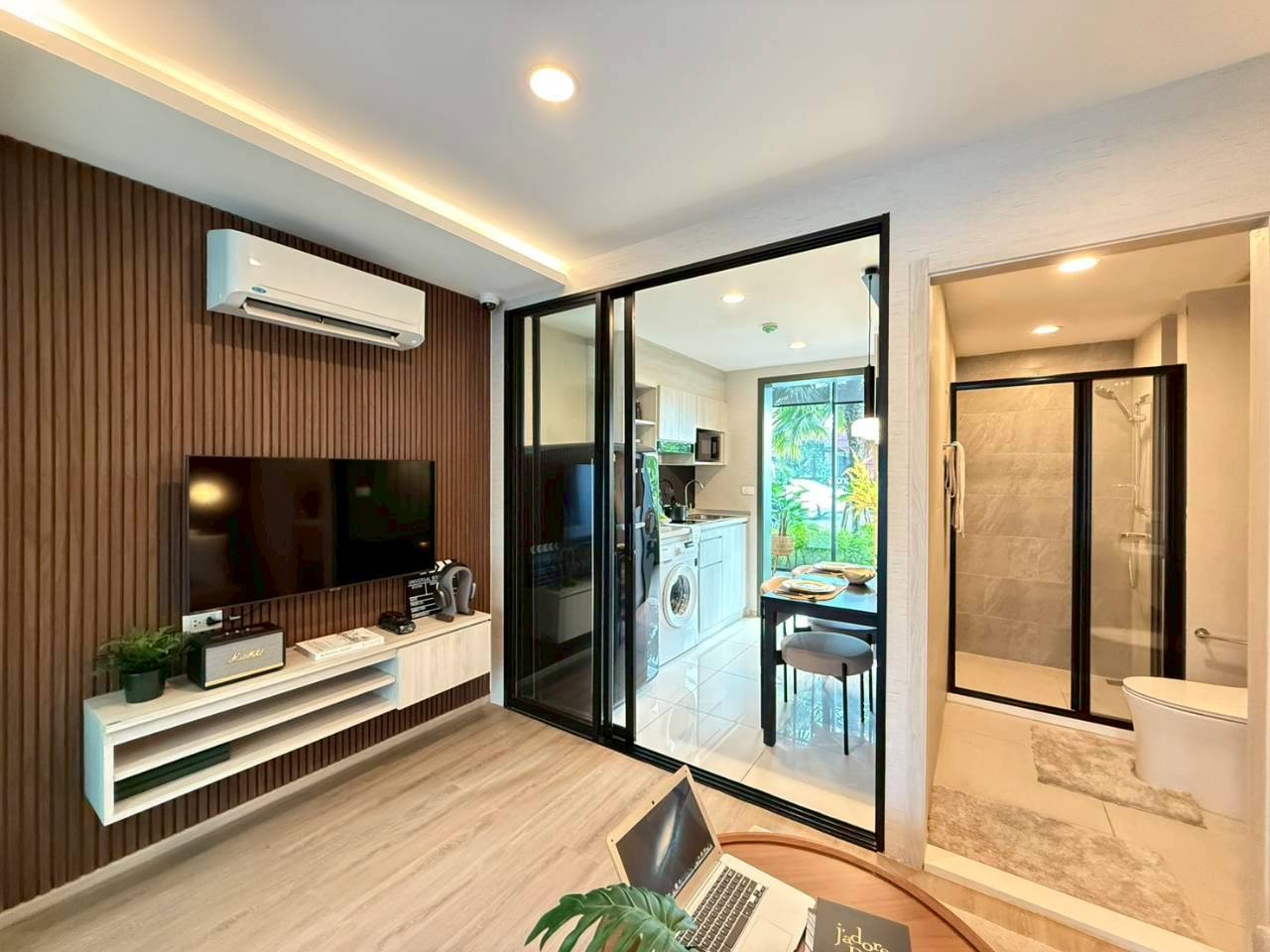 The Origin Kathu-Patong WR-04136 3