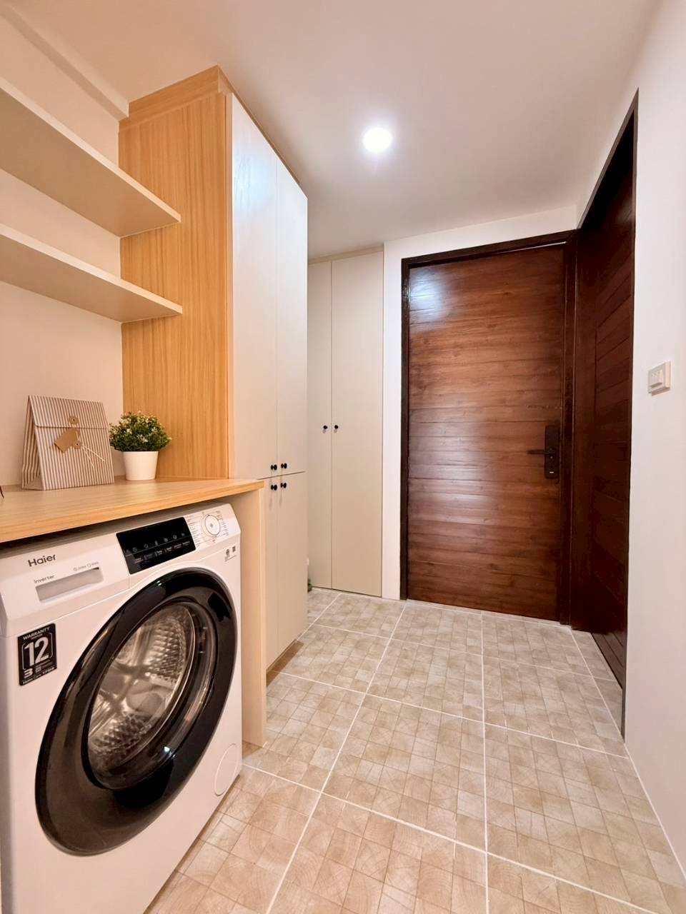 Green Golf Condominium WR-04141 8