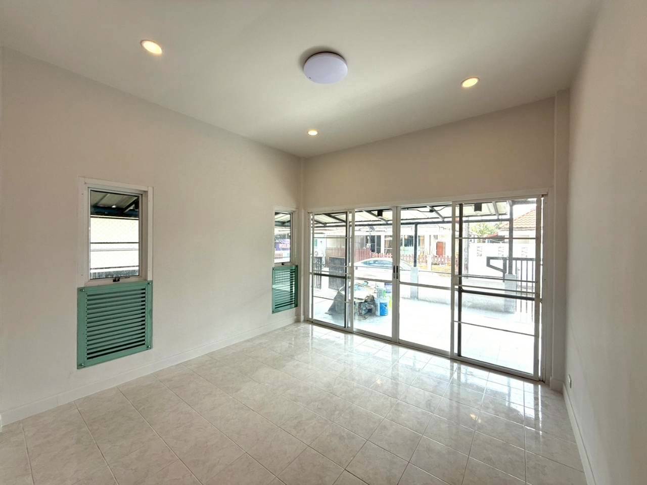 หมู่บ้านสวนเนรมิต 3 WR-04153 2