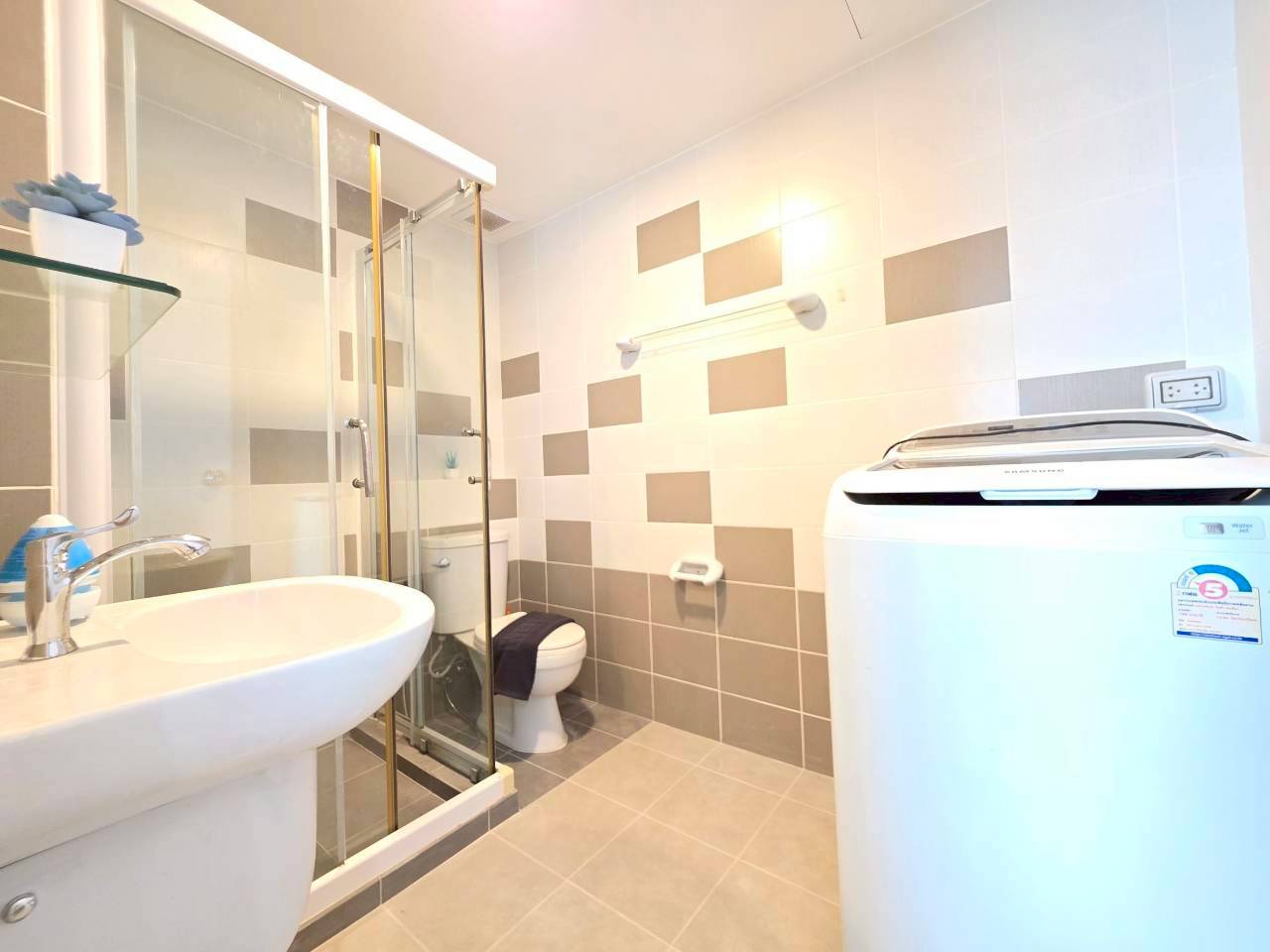 Zcape 3 Condominium WR-04157 11