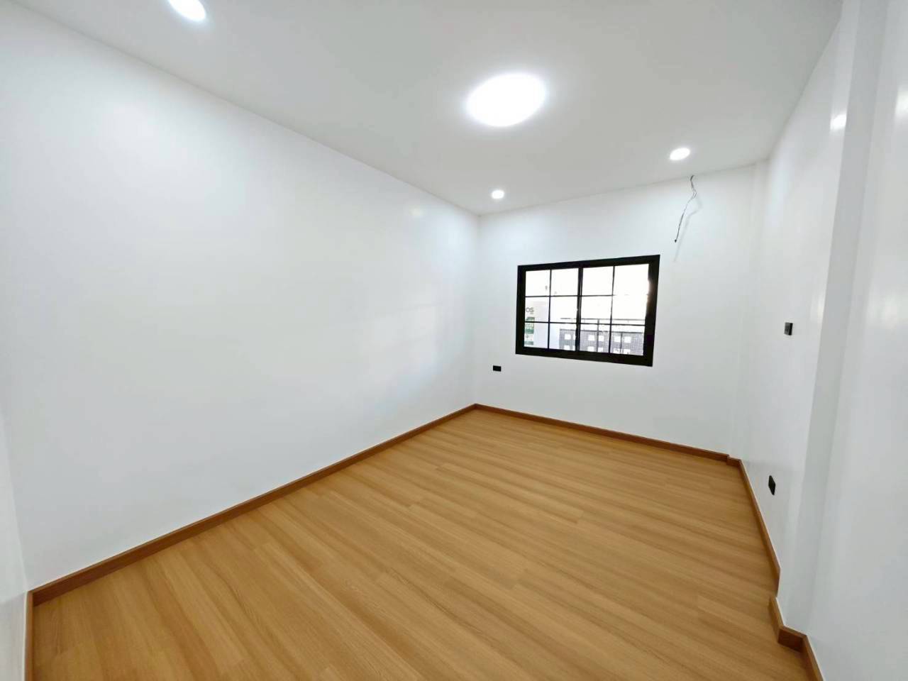 หมู่บ้านณัฐกมล บางชีเหล้า WR-04159 9