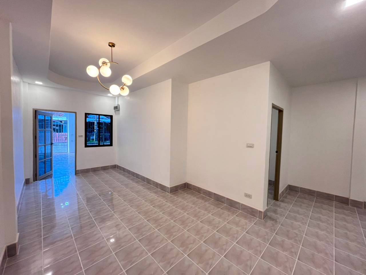 หมู่บ้านสุขสบาย WR-04161 2