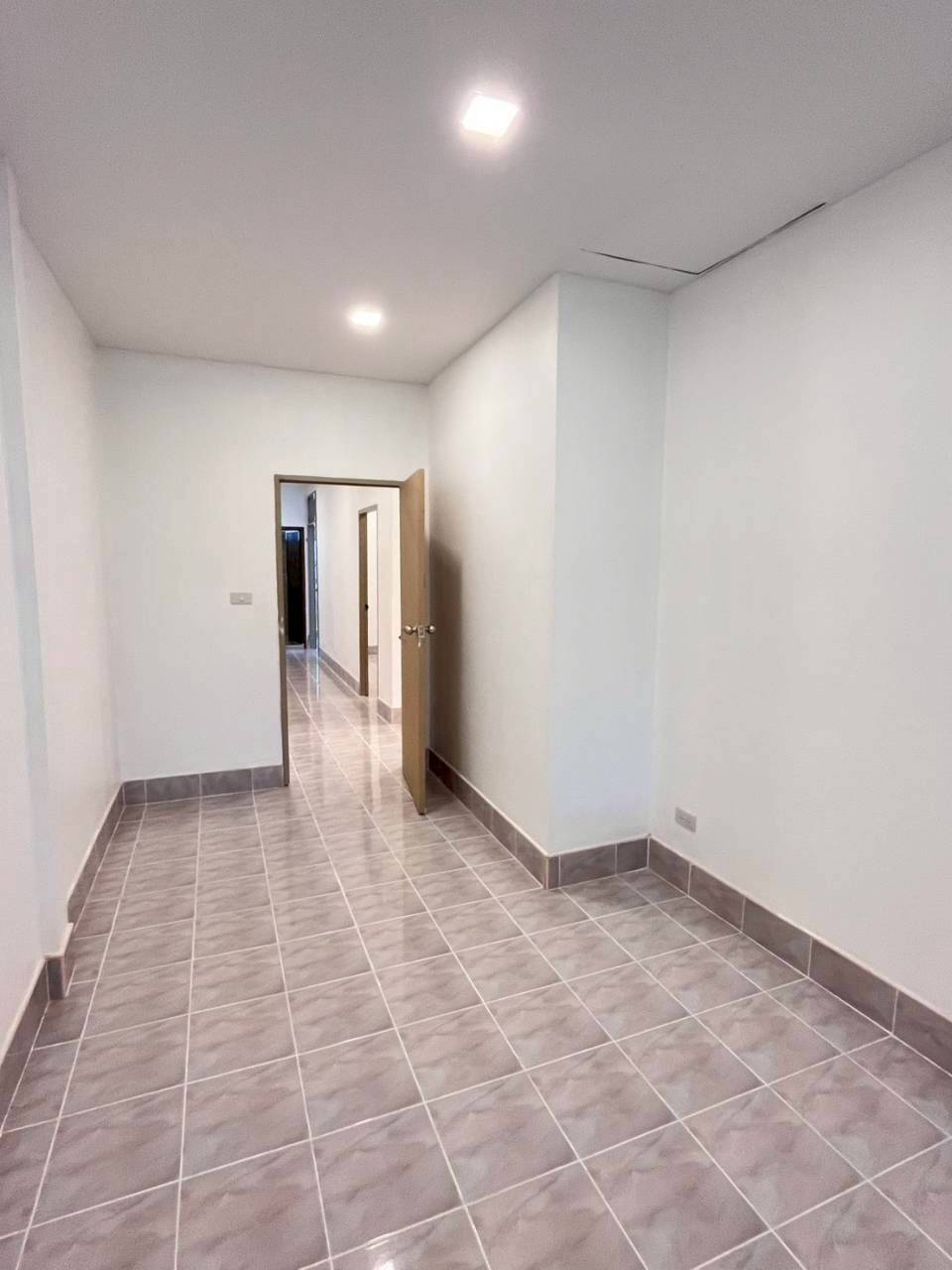 หมู่บ้านสุขสบาย WR-04161 8