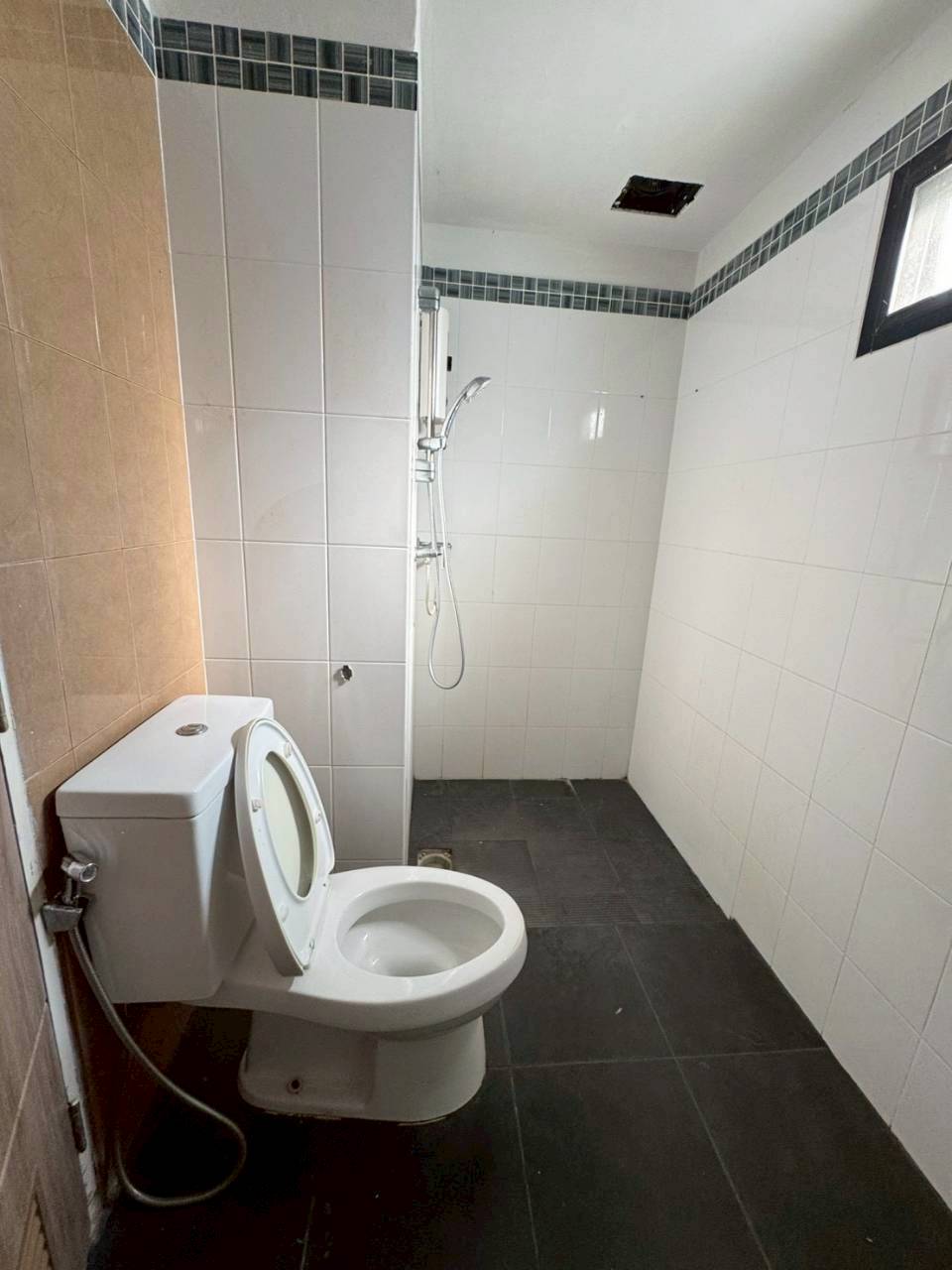 Ratchaporn Place WR-04162 10