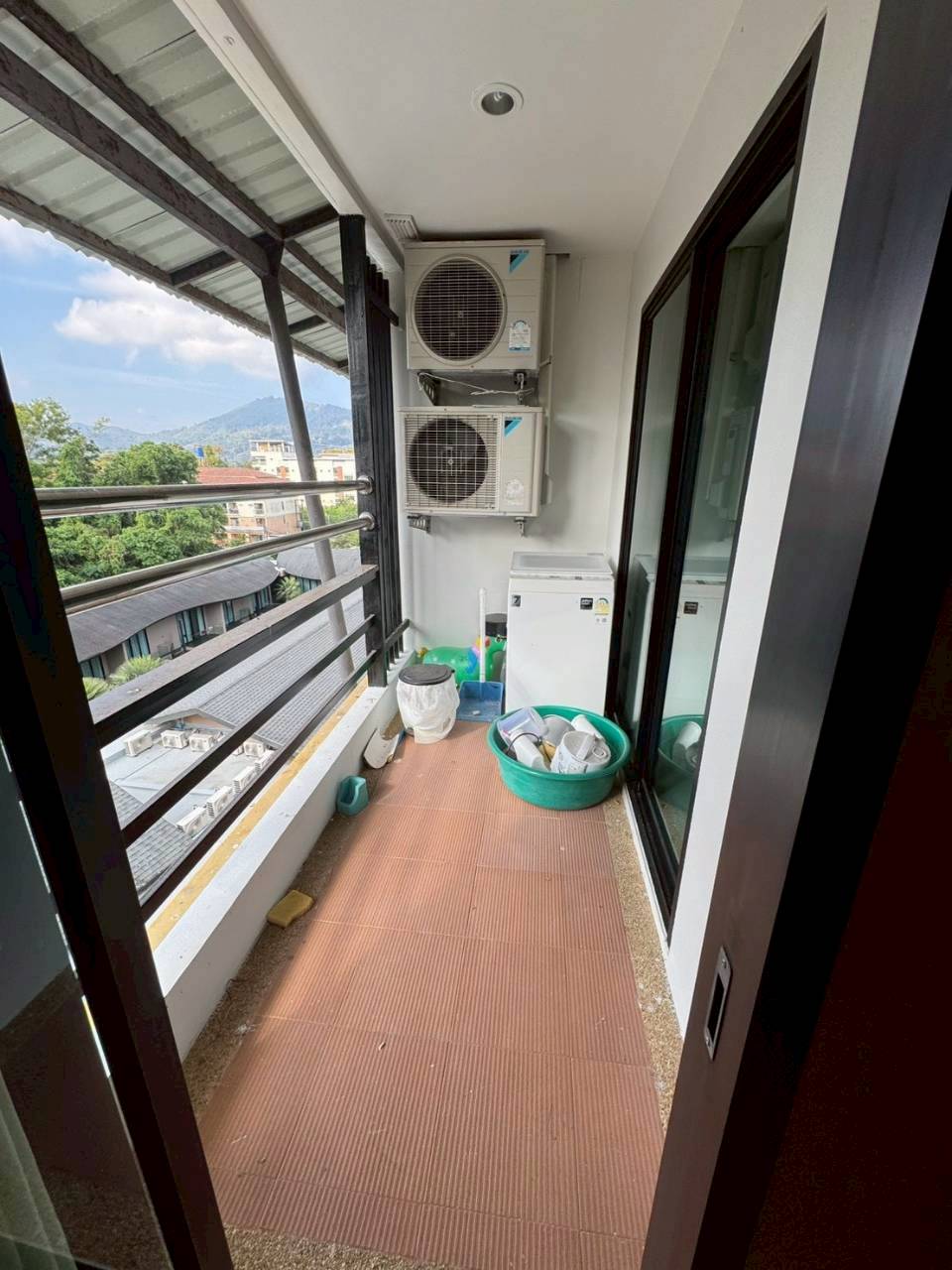 Ratchaporn Place WR-04162 11