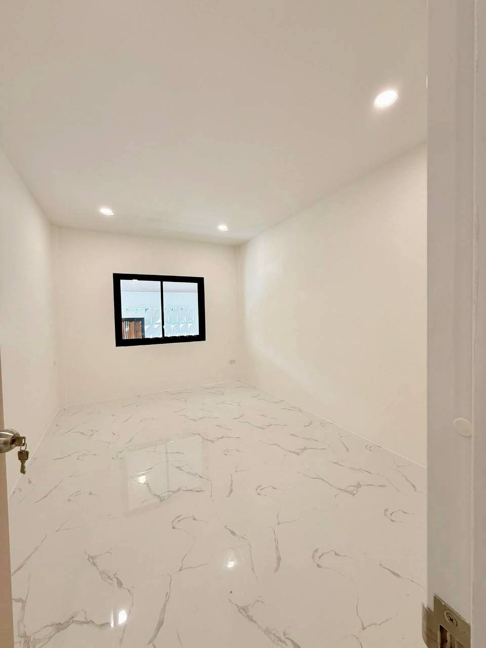 หมู่บ้านแหลมทอง WR-04166 4