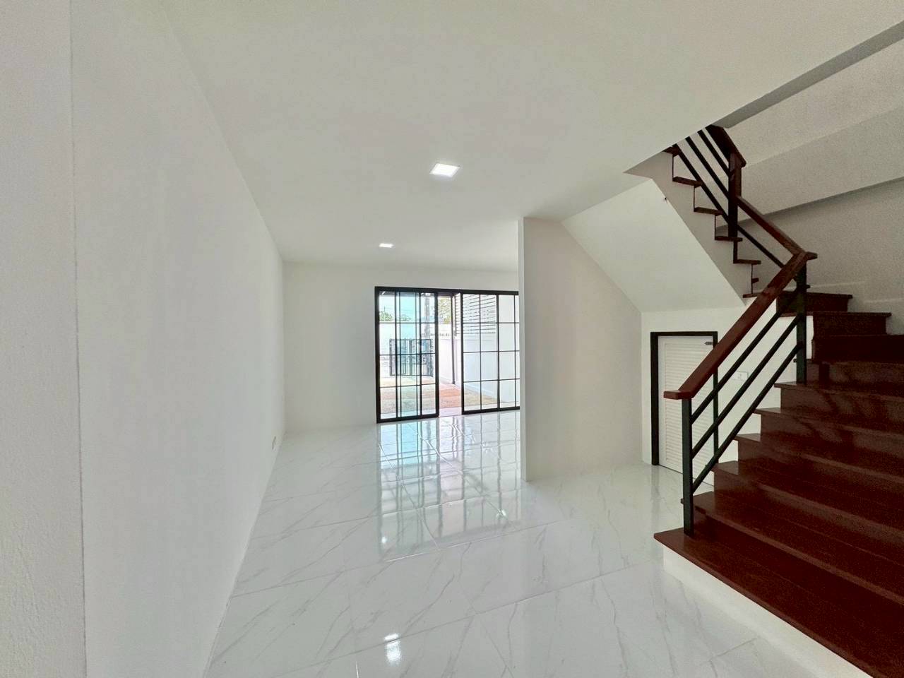 หมู่บ้านดิเออเบิร์น WR-04167 6