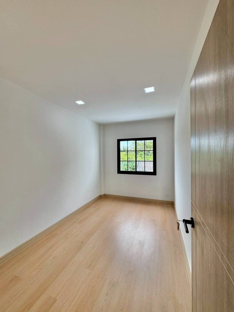 หมู่บ้านดิเออเบิร์น WR-04167 9