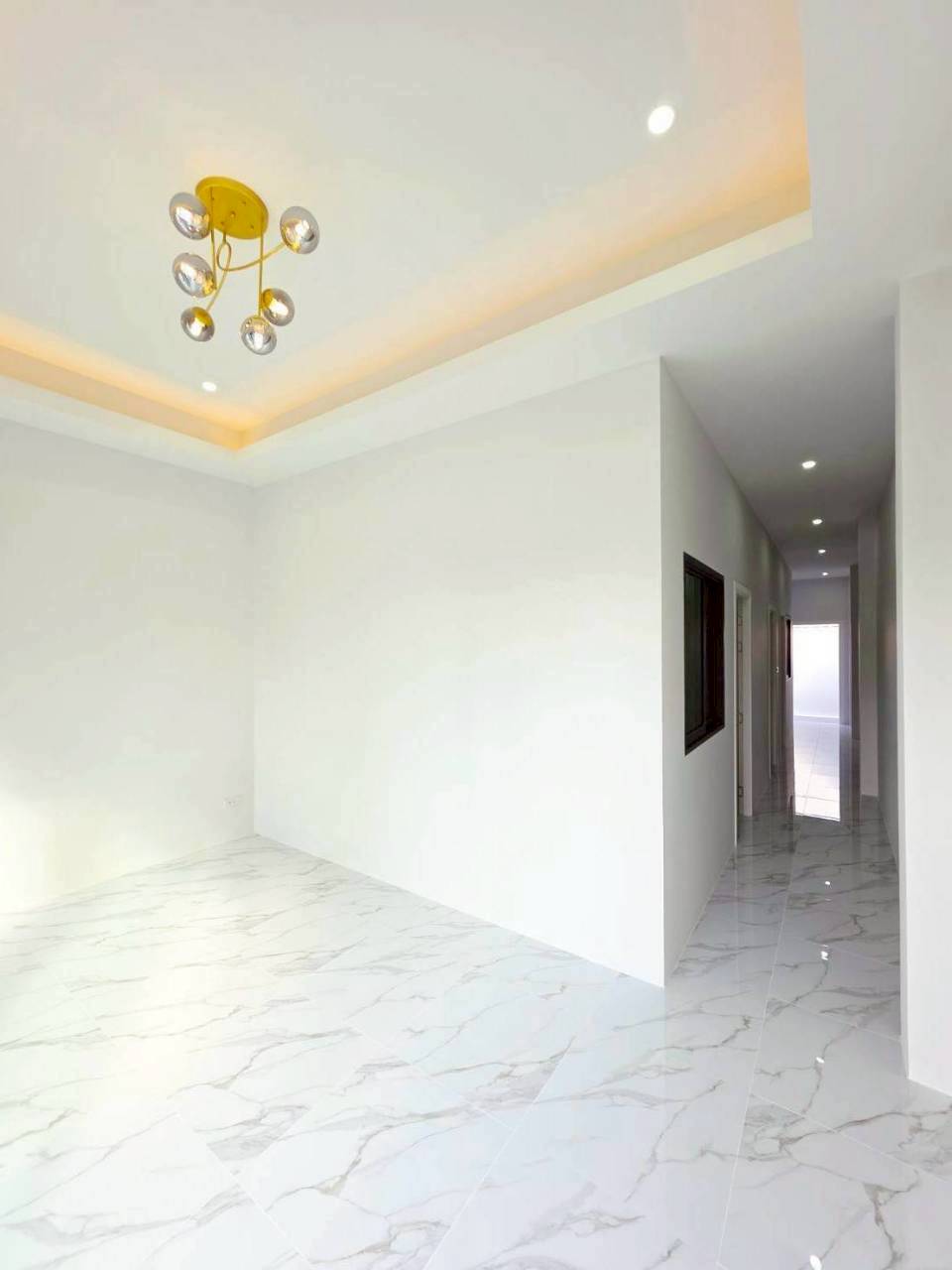 ทาวน์เฮ้าส์สร้างใหม่ 2 หลัง กลางเมือง WR-04169 6