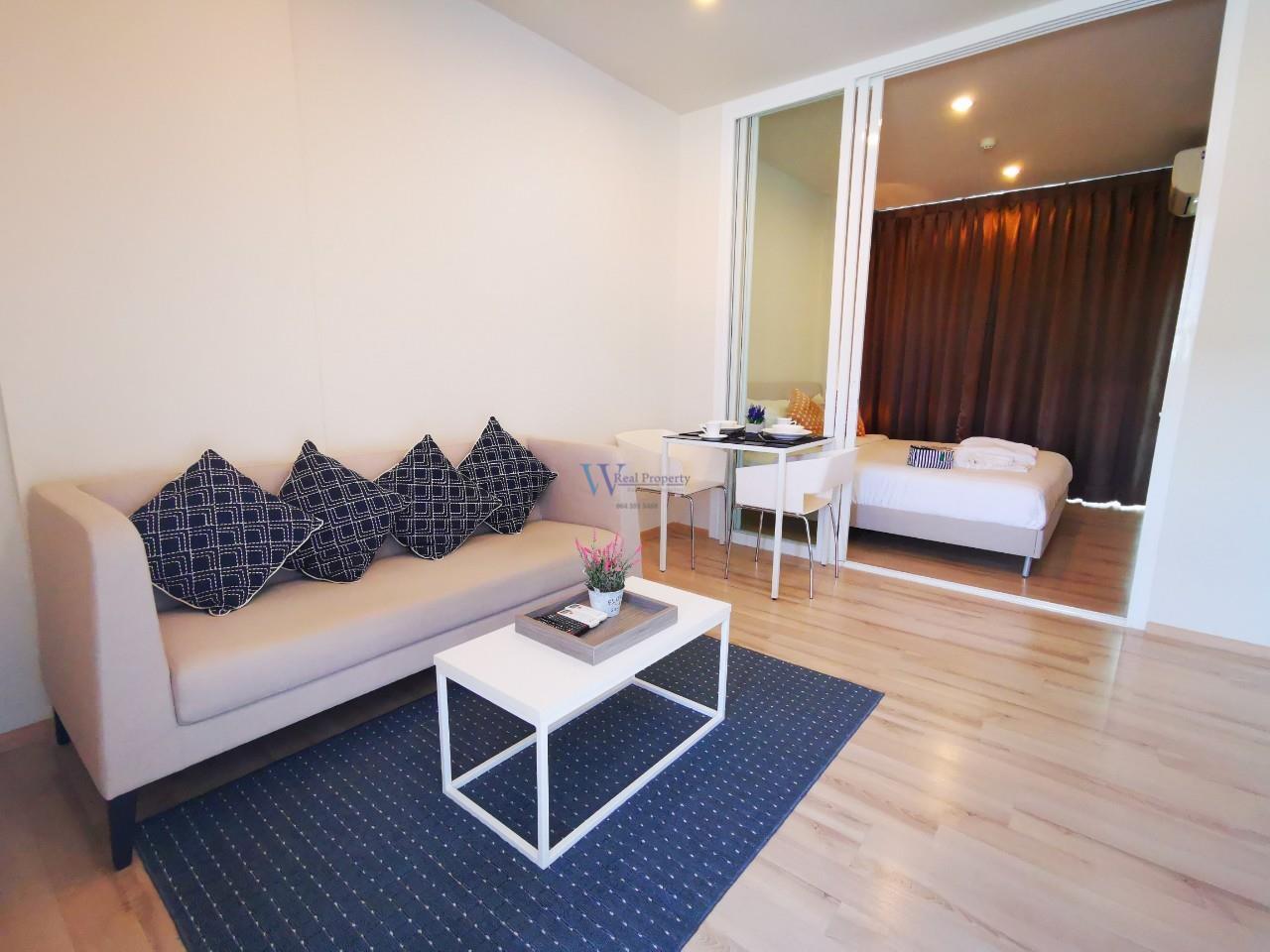 The Base Downtown WR-04179 8