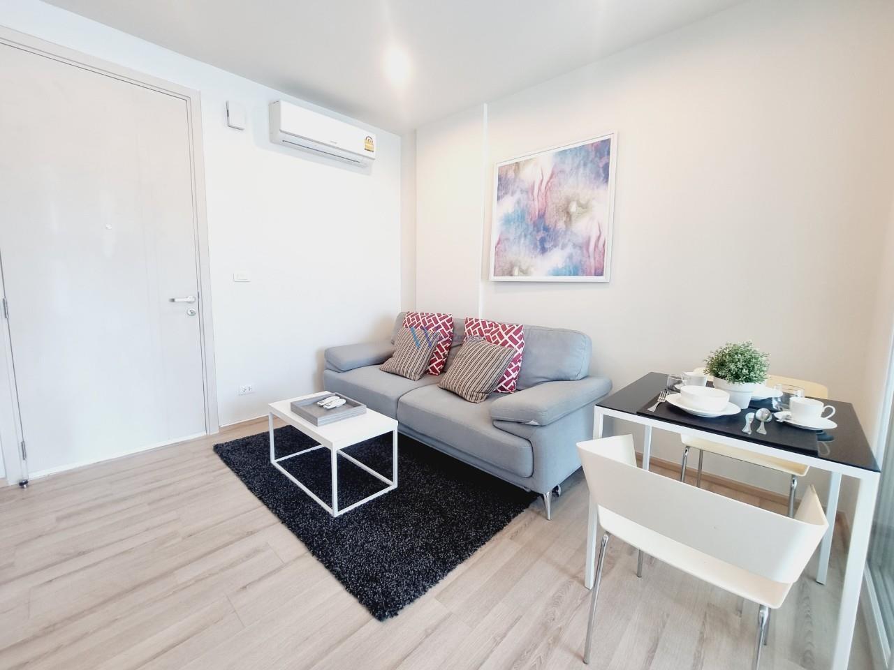 The Base Downtown WR-04180 6