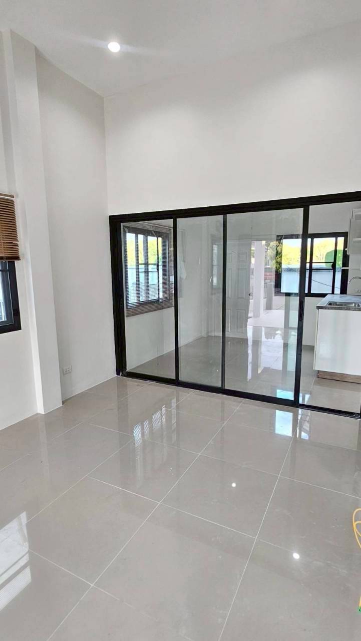 หมู่บ้านเดอะริช ม่าหนิก WR-04182 3