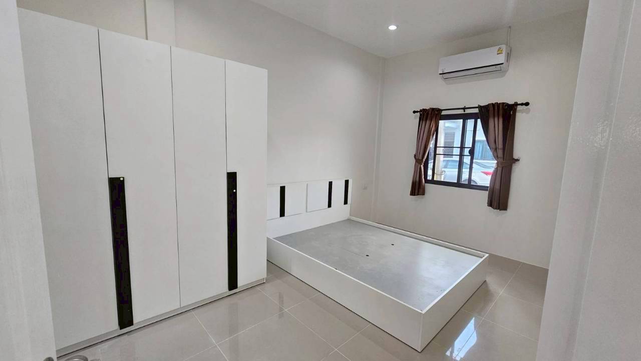 หมู่บ้านเดอะริช ม่าหนิก WR-04182 9