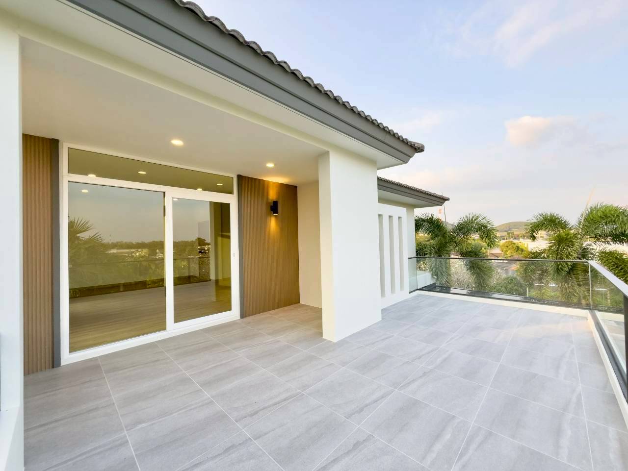 88 Land & House Hillside Chalong WR-04191 10