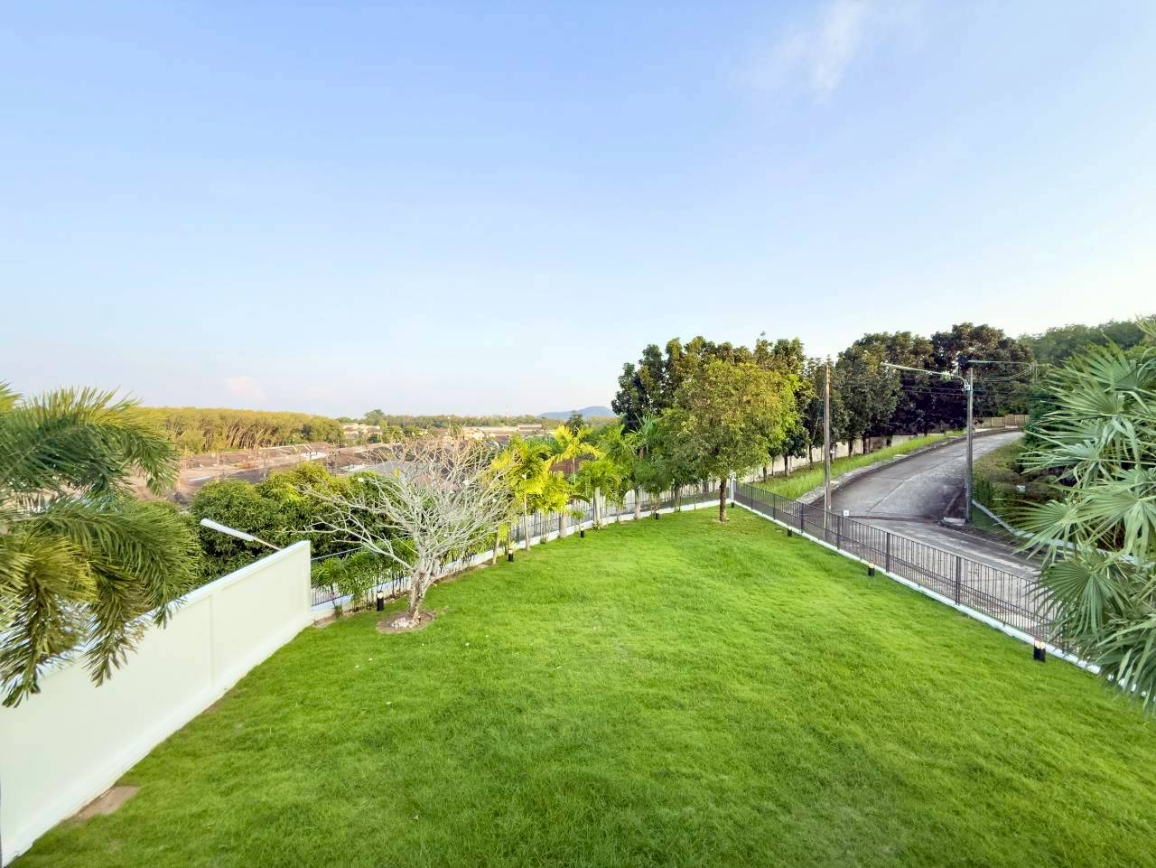 88 Land & House Hillside Chalong WR-04191 12