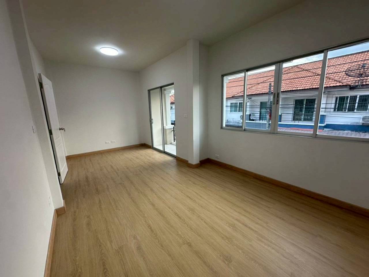 หมู่บ้านพนาสนธิ์การ์เด้นโฮม ถลาง WR-04222 6