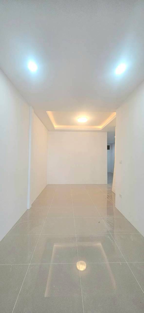 หมู่บ้านสุขสบาย WR-04223 2