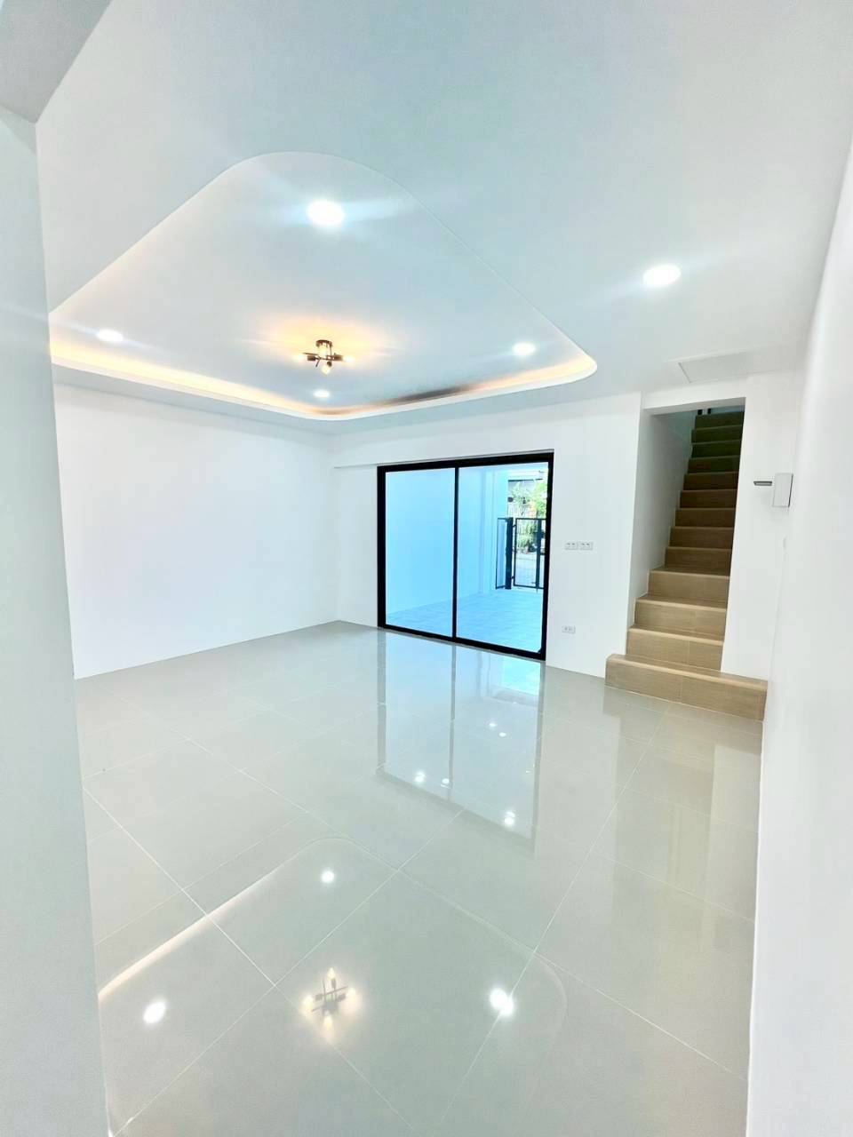 บ้านรีโนเวทใหม่ โซนเมือง WR-04237 4