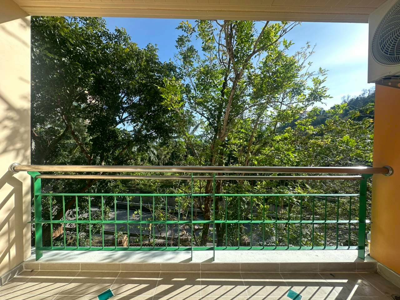 Phanason The Green Place Condominium WR-04244 12