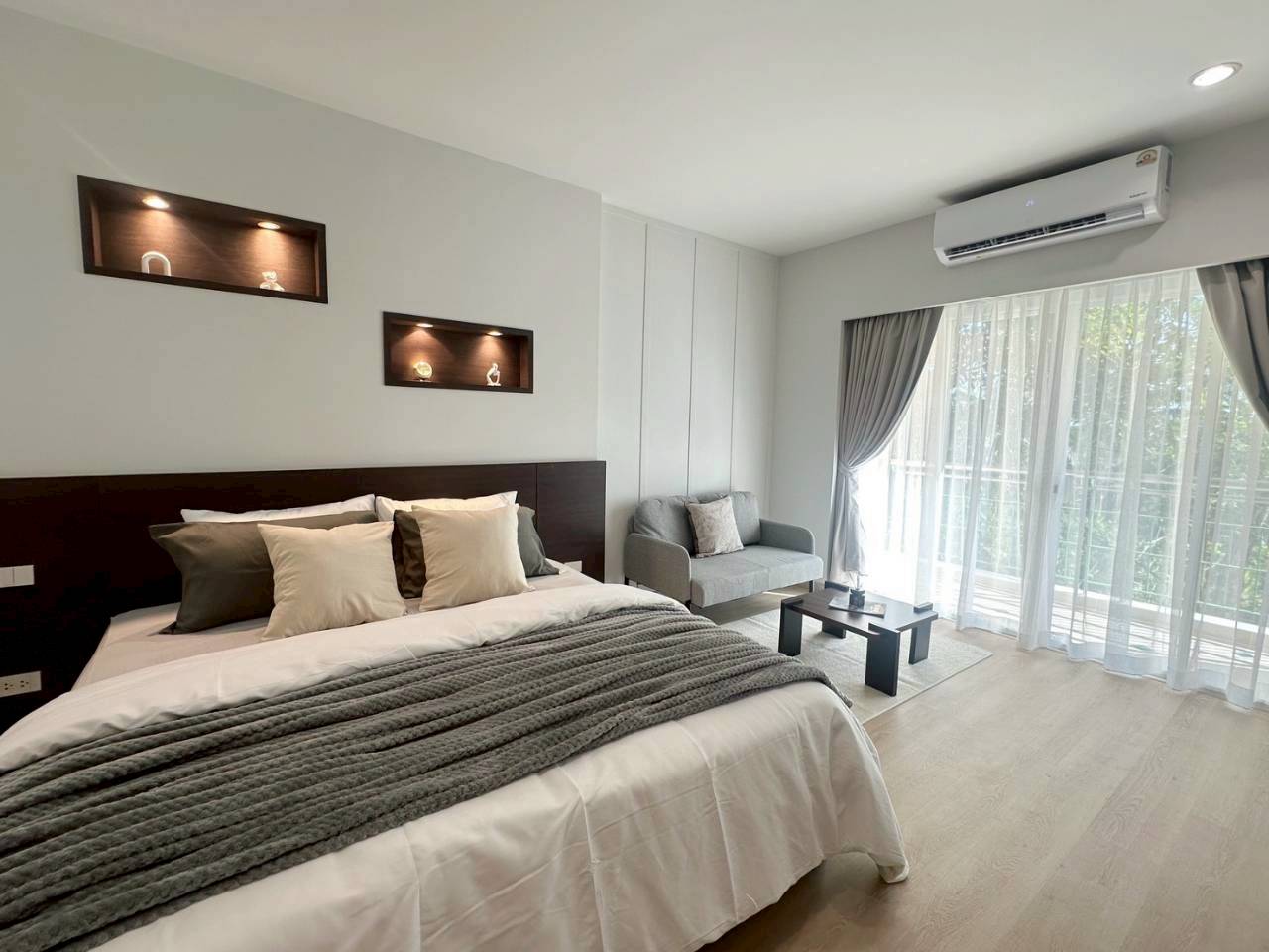 Phanason The Green Place Condominium WR-04244 5