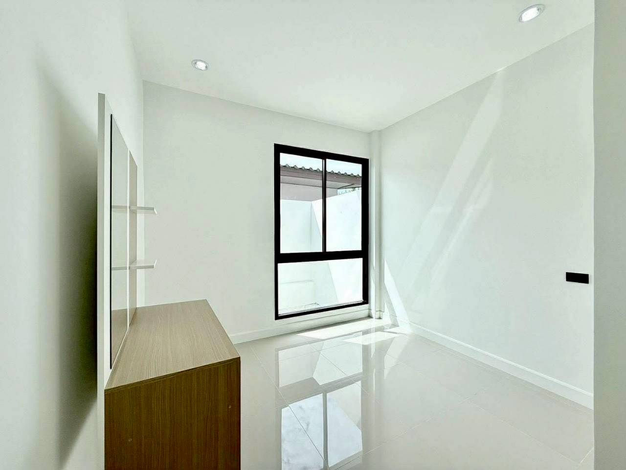 บ้านใหม่สไตล์โมเดิร์น บ้านพอน WR-04259 4