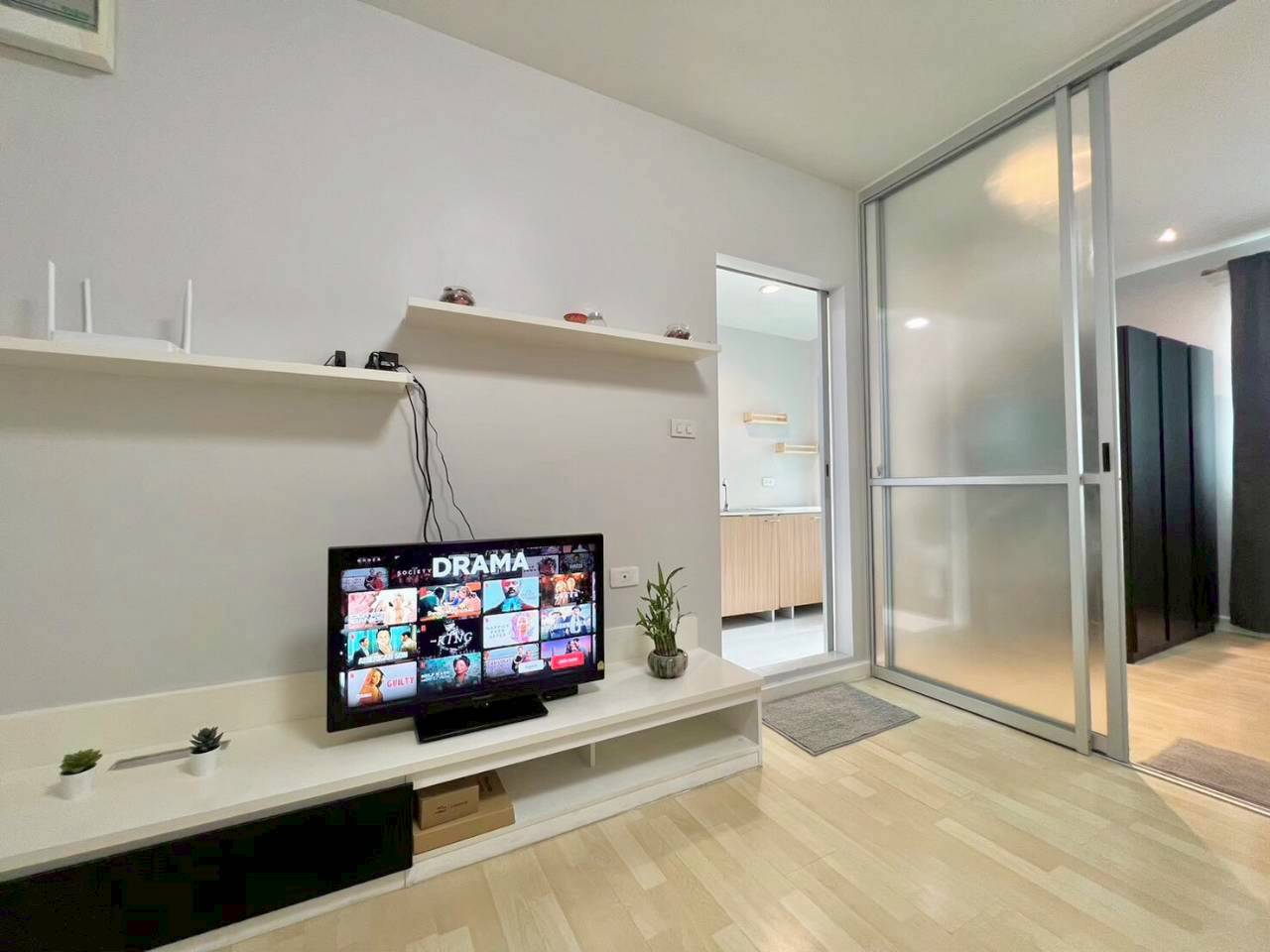 Dcondo Kathu WR-04272 4