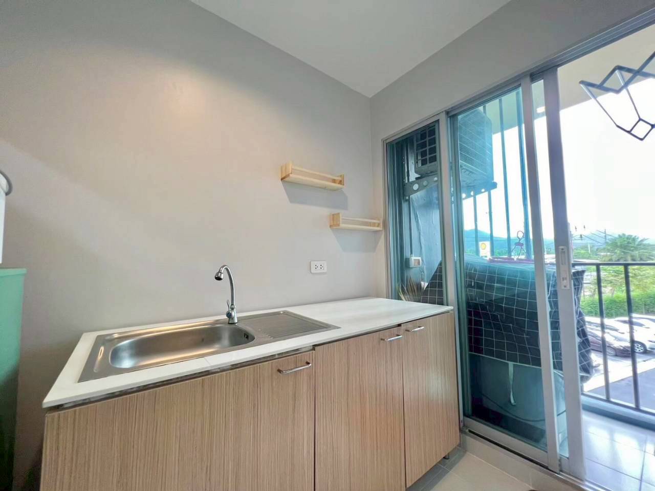 Dcondo Kathu WR-04272 8