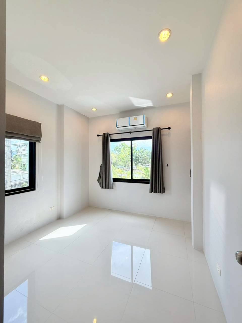 หมู่บ้านชิโนวิลเลจ รัษฎา WR-04273 5