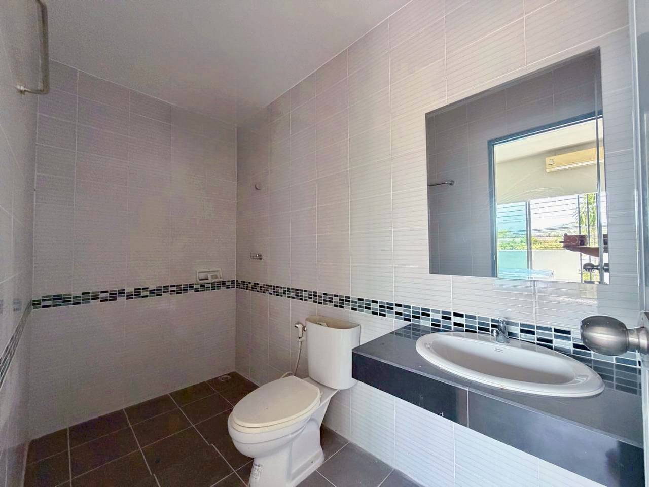 หมู่บ้านสมบูรณ์ทรัพย์วิลเลจ WR-04275 8