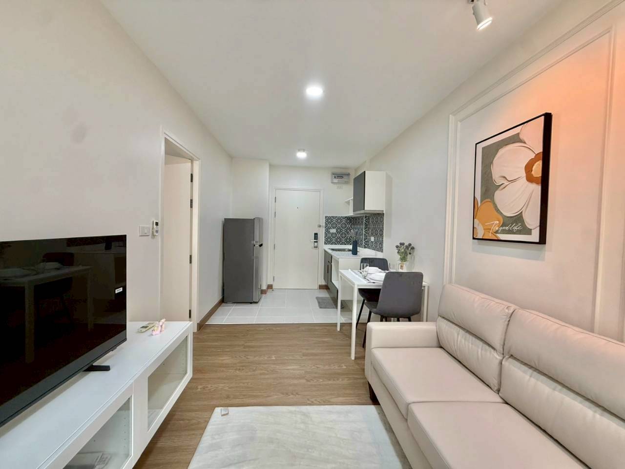 Zcape 3 Condominium WR-04276 3