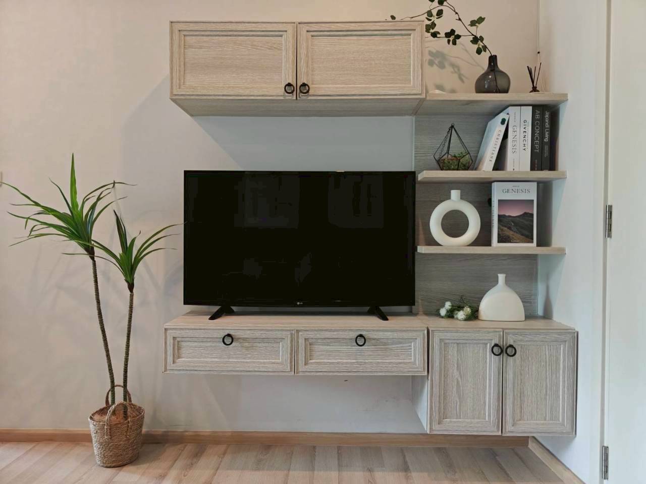 The Base Height WR-04293 3