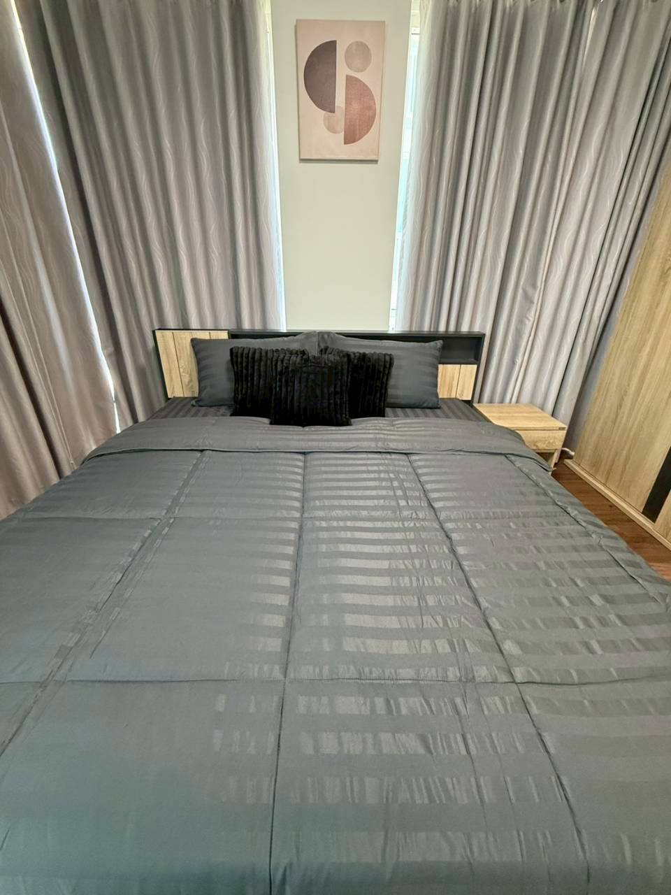 The Wide Condominium WR-04299 10