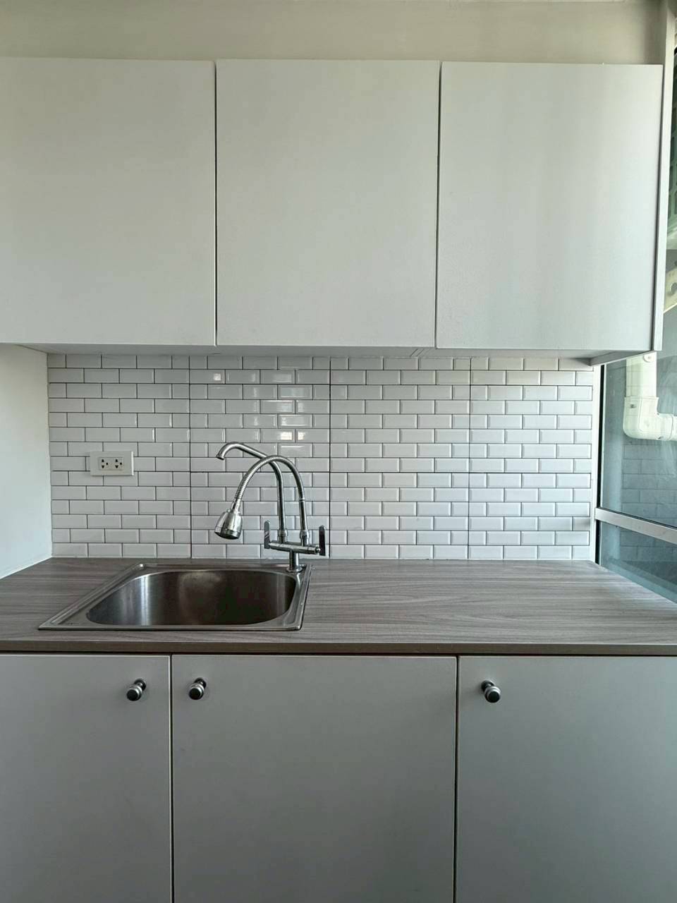 The Wide Condominium WR-04299 7