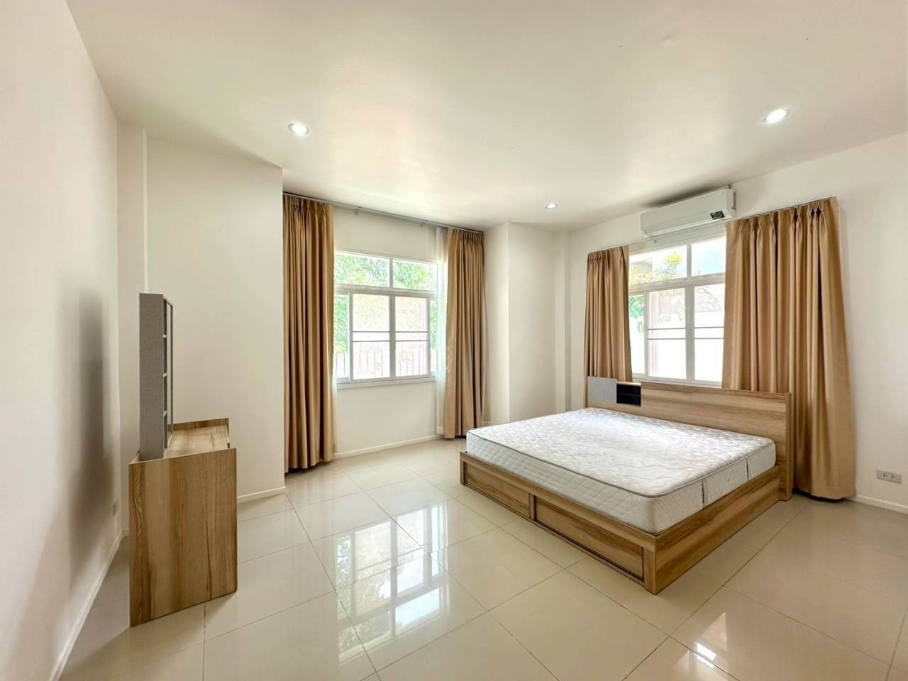 หมู่บ้านเดอะวัลเล่ย์ 2 ม่าหนิก WR-04303 7